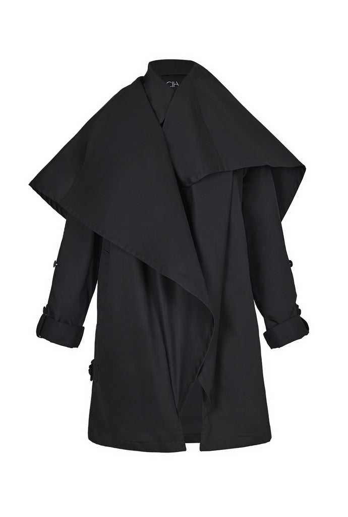 COAT WITH TRIANGULAR CAPE